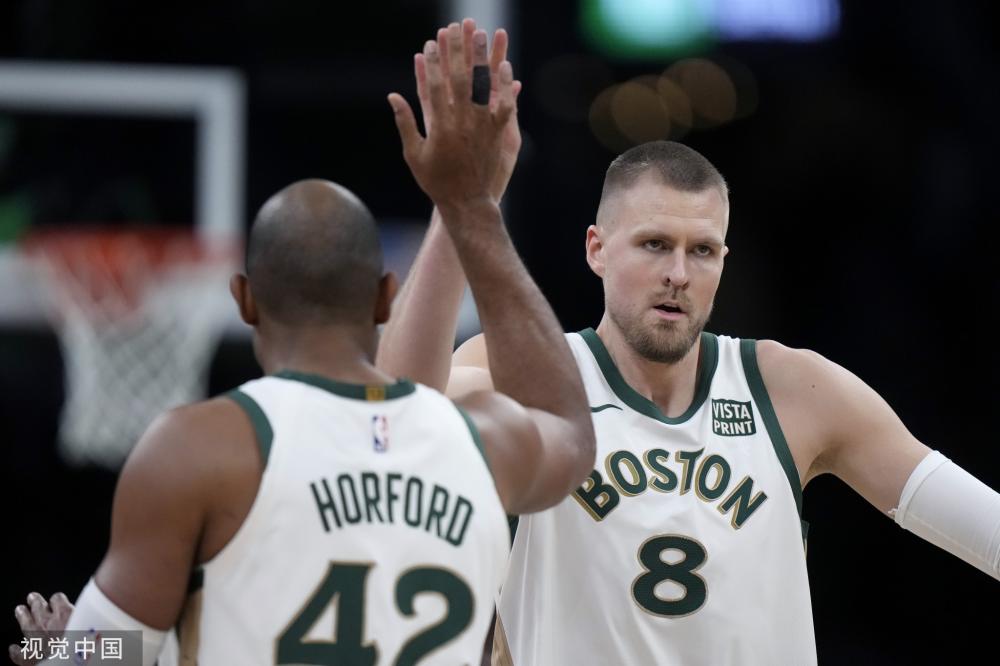 交出了令人 交出了令人