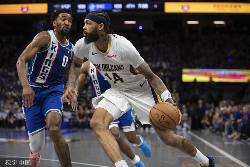 常常表现出 常常表现出