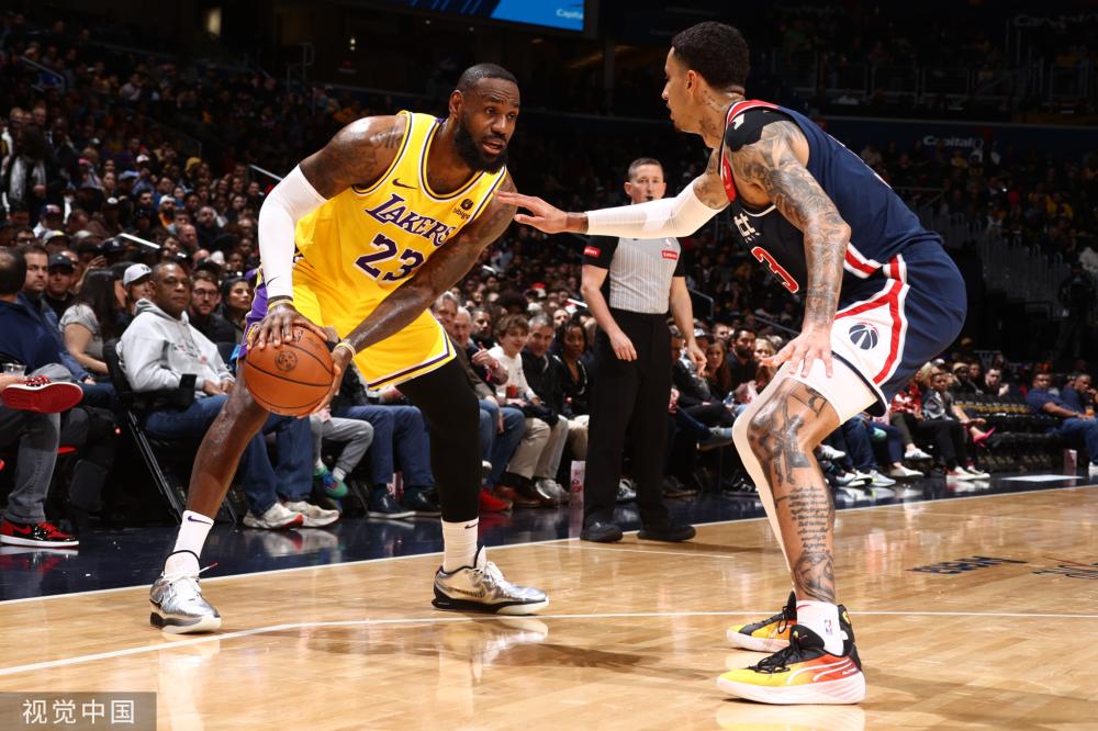 不得不重新 不得不重新